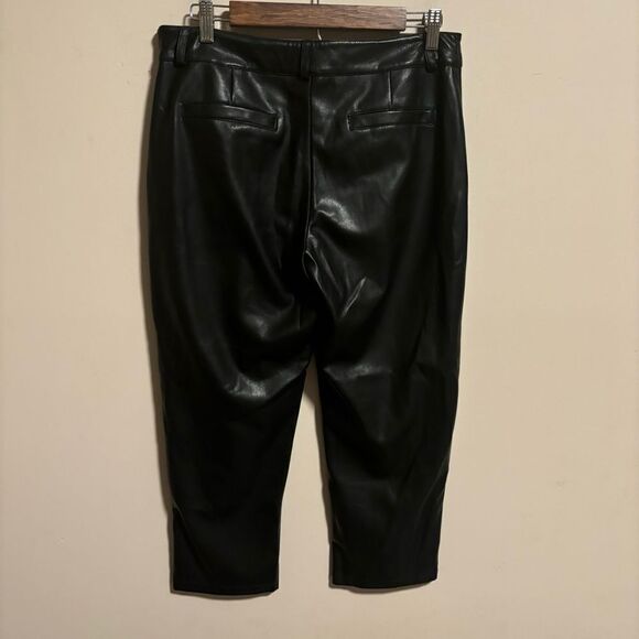7 For all Mankind Faux Leather Wide Cropped Leg Pants Black- Size Medium - Picture 8 of 11